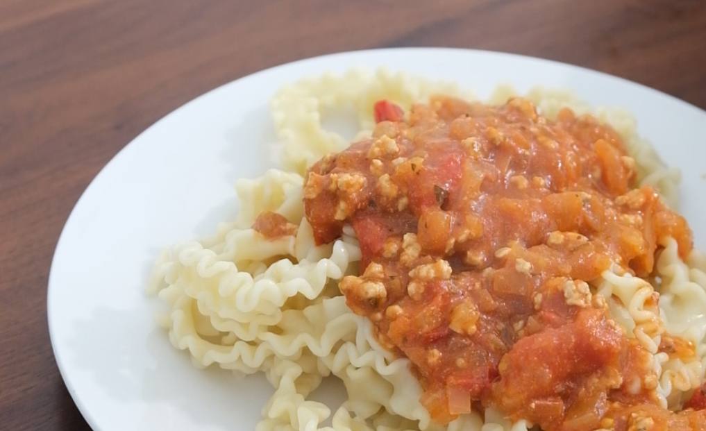 Bolognese with Twirlee Fresh Pasta!